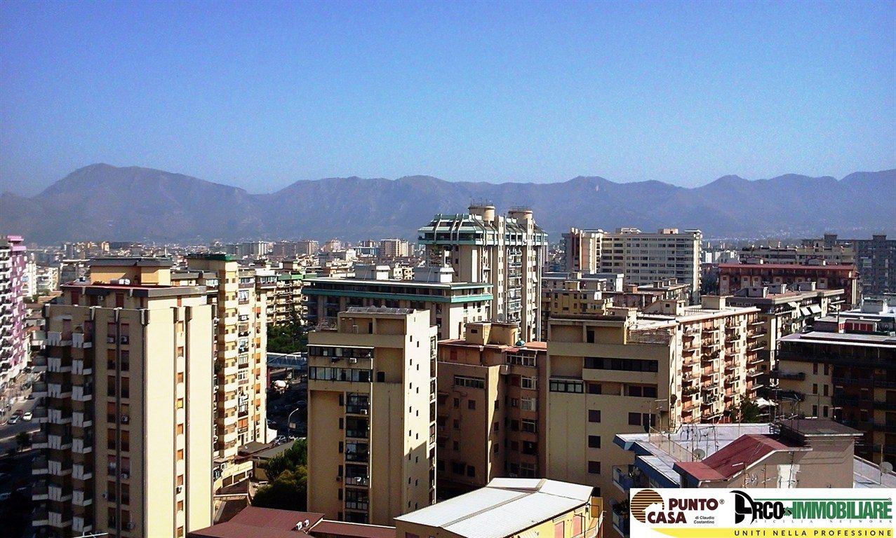 Attico panoramico in Via Uditore – Pressi ex Motel Agip