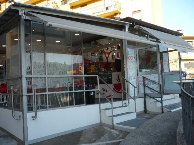 Chiosco con dehors somministrazione alimenti e bevande ottimamente attrezzato