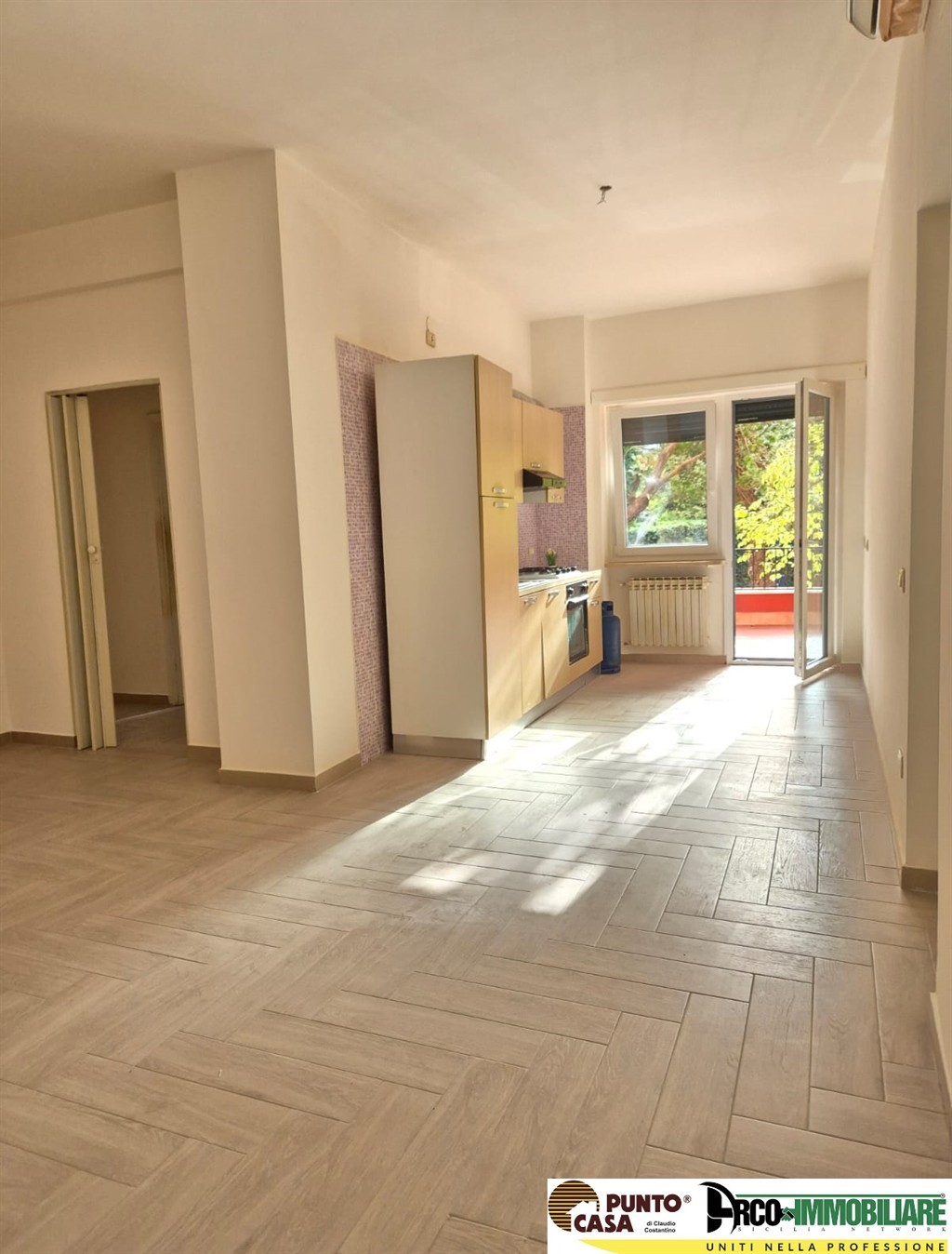 Villa Sperlinga, Viale Scaduto, vendesi 100 mq, terrazzino e posto auto